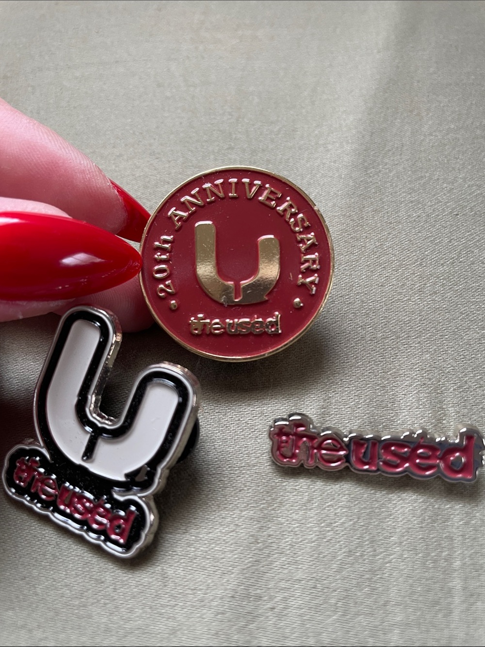 20th Anniversary The Used Enamel Pin Set - Logo Pins - Picture 2 of 5
